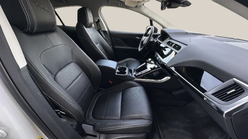 Jaguar I-Pace 90 kWh, снимка 12 - Автомобили и джипове - 53145571