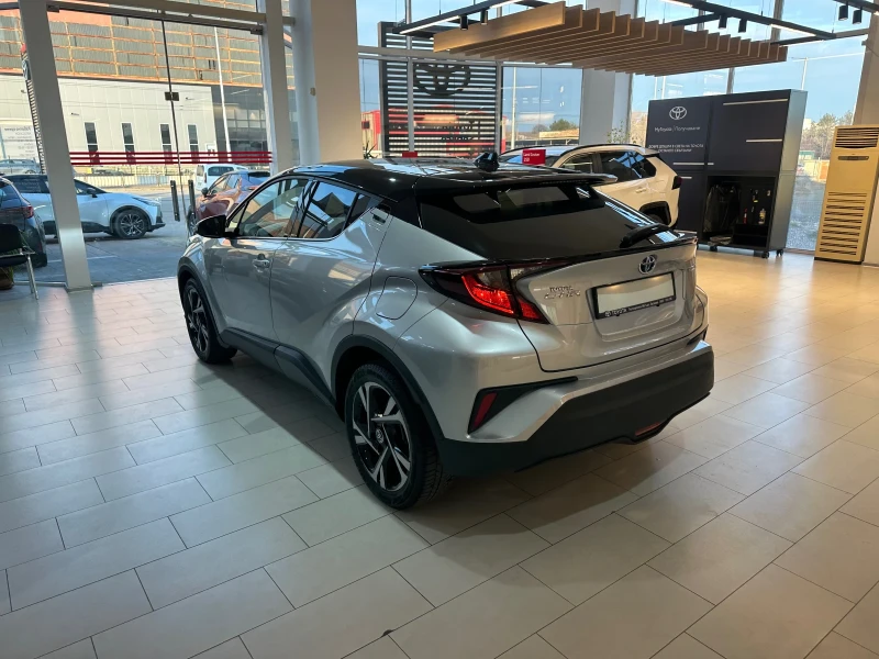 Toyota C-HR Bitone* Club, снимка 3 - Автомобили и джипове - 53155860