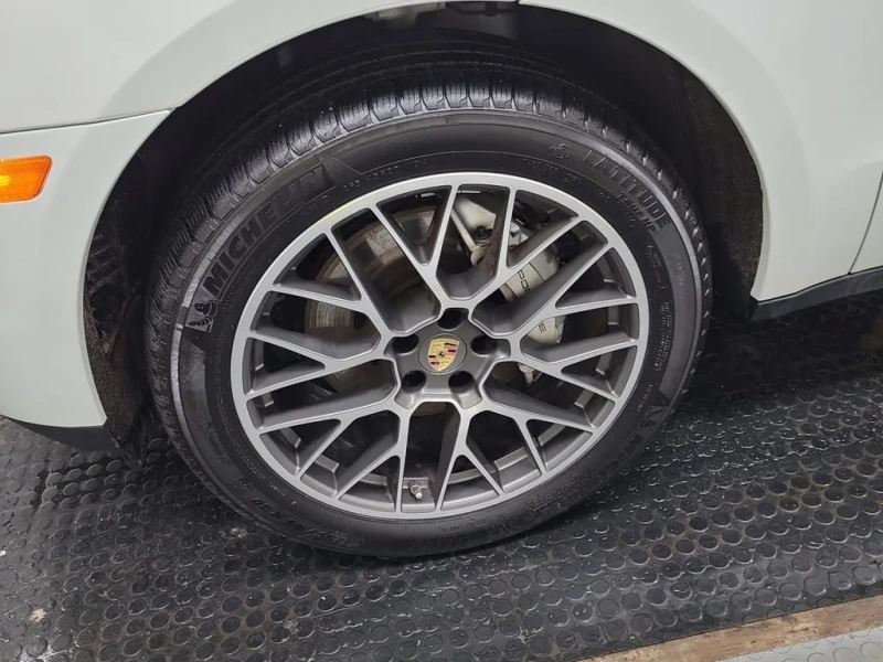 Porsche Macan S  CARFAX, снимка 17 - Автомобили и джипове - 53165586