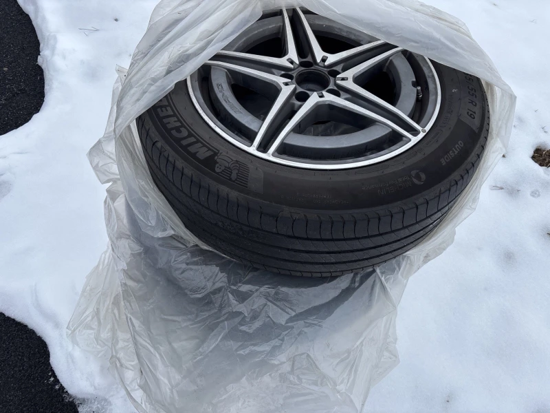 Mercedes-Benz EQC 400 AMG Line  4-Matic , снимка 5 - Автомобили и джипове - 53458459