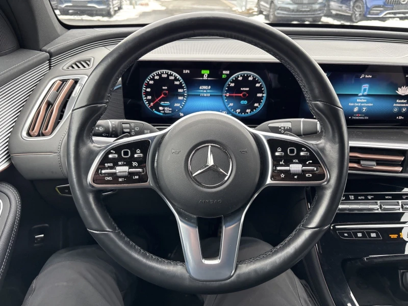 Mercedes-Benz EQC 400 AMG Line  4-Matic , снимка 6 - Автомобили и джипове - 53458459