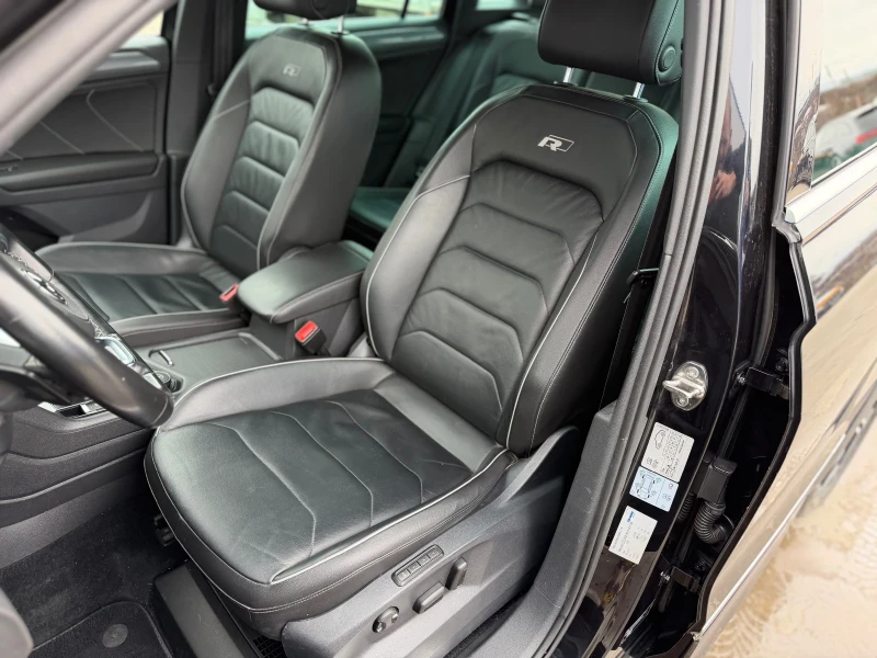 VW Tiguan 2.0BiTDi* RLINE* 4MOTION* LED* , снимка 11 - Автомобили и джипове - 53564491