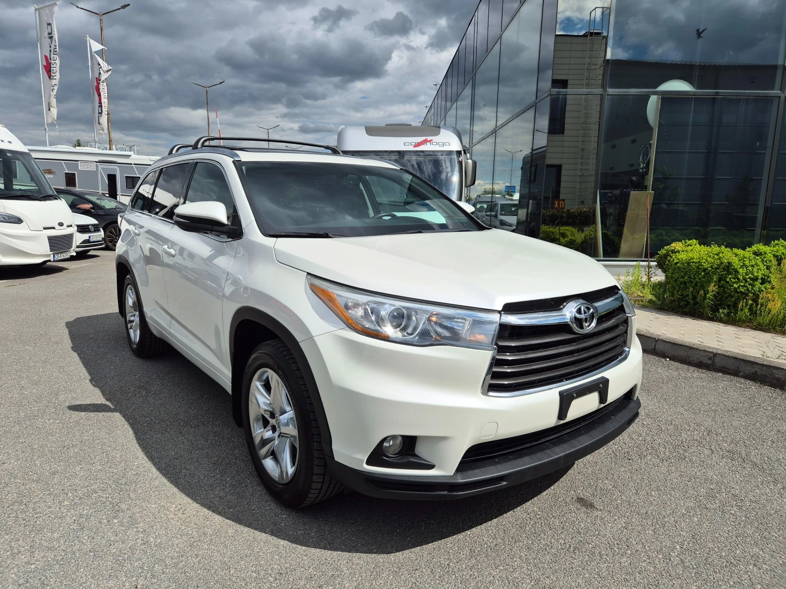 Toyota Highlander  - изображение 3