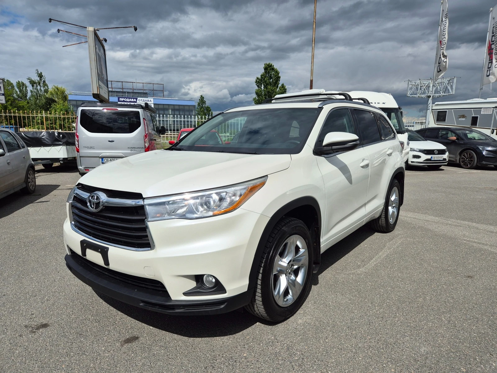 Toyota Highlander - [1] 