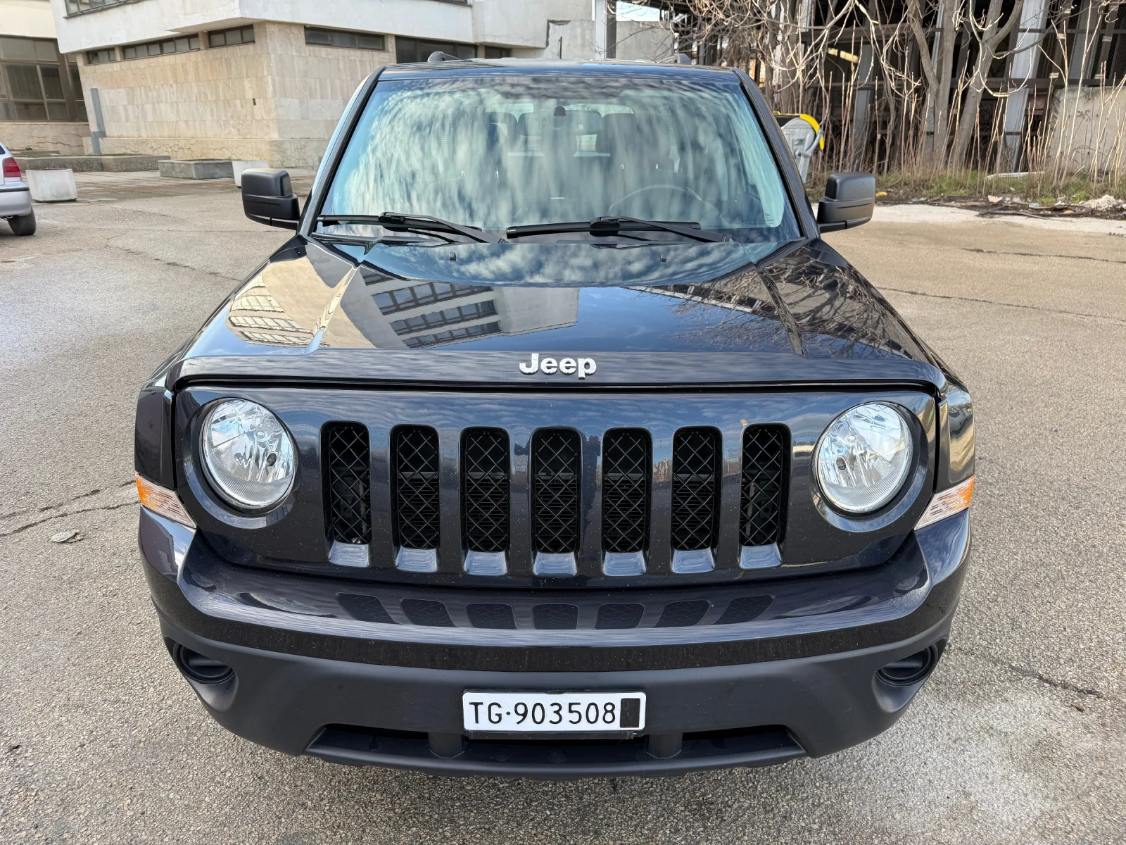 Jeep Patriot 2.4i / 4x4 / FACELIFT - изображение 7