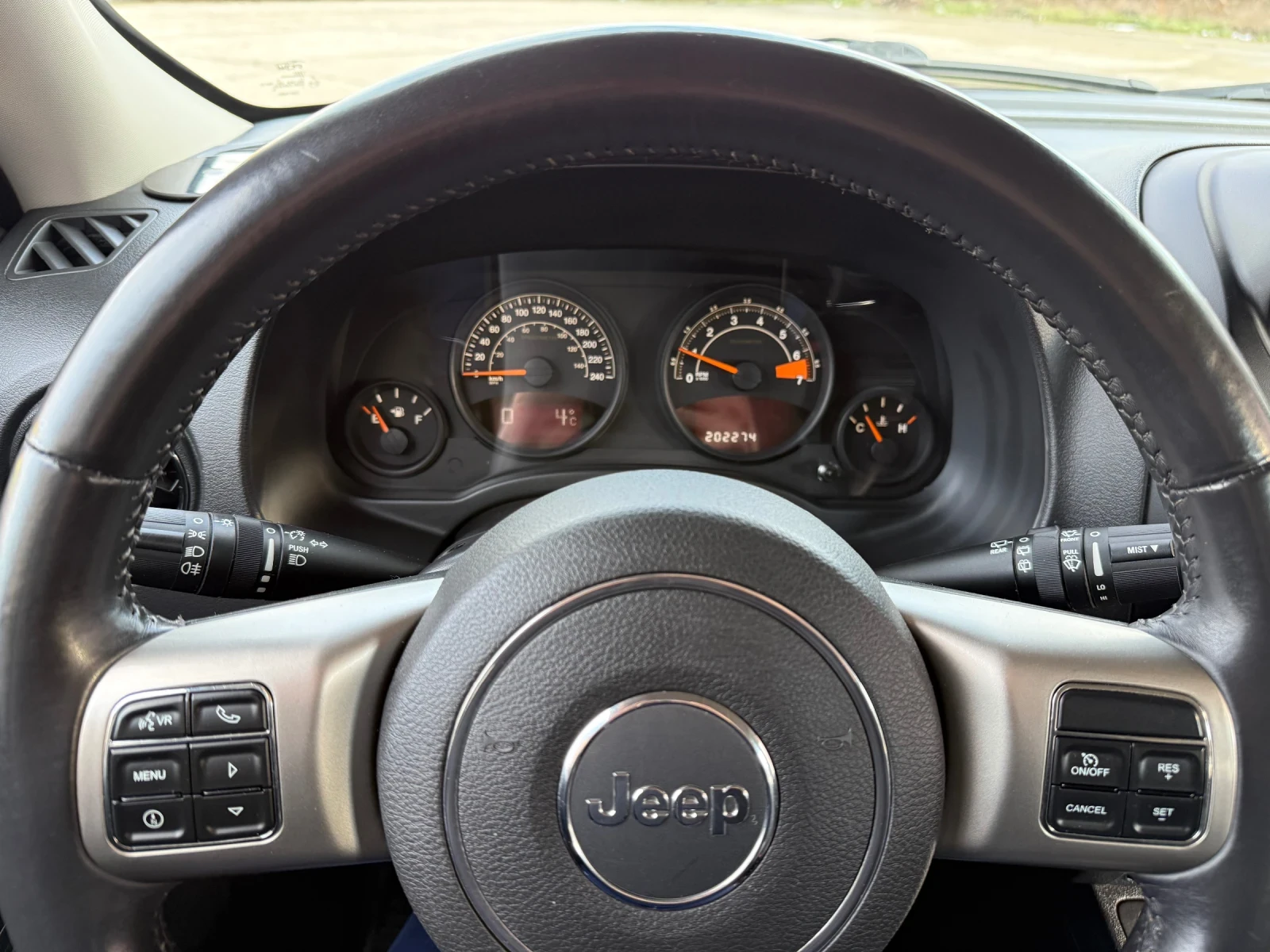 Jeep Patriot 2.4i / 4x4 / FACELIFT | Mobile.bg � ����������� 12