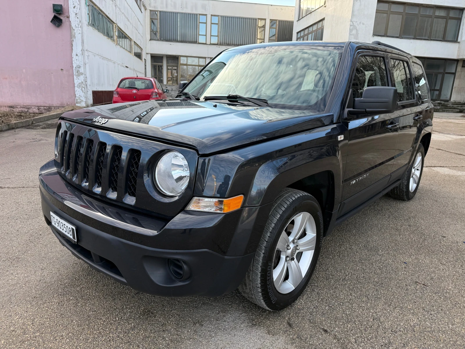Jeep Patriot 2.4i / 4x4 / FACELIFT | Mobile.bg � ����������� 1