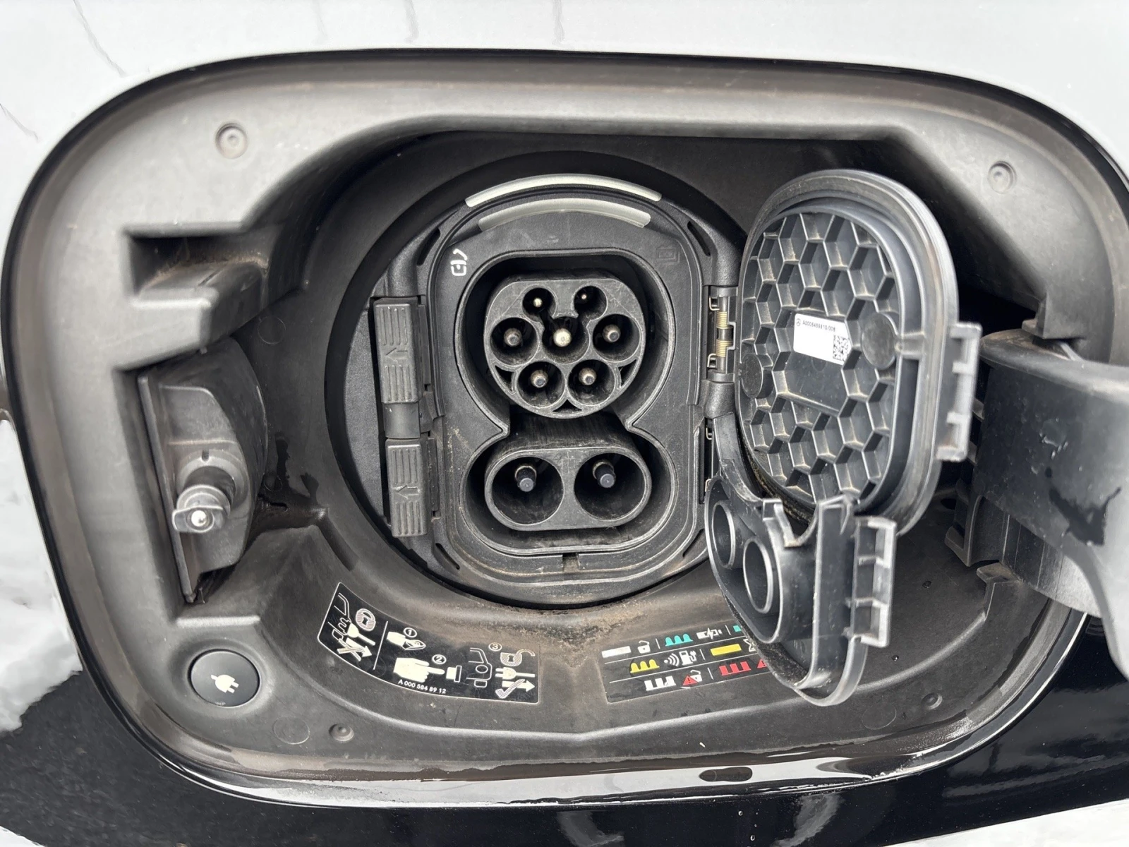 Mercedes-Benz EQC 400 AMG Line  4-Matic  | Mobile.bg � ����������� 10