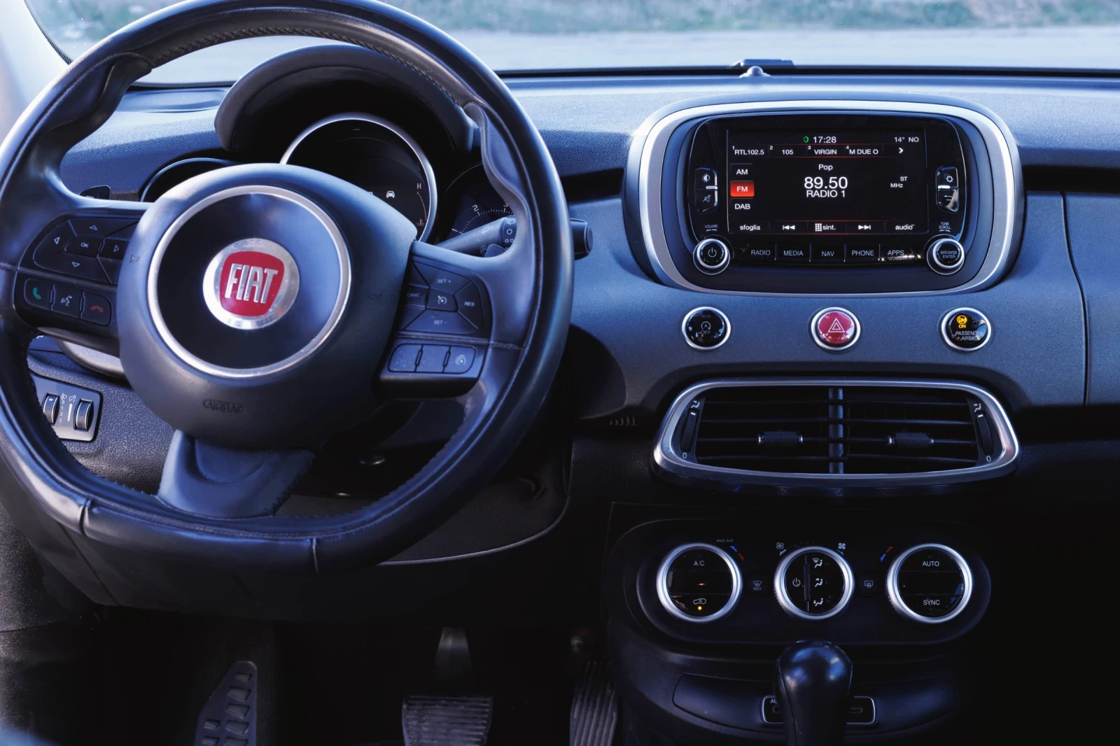 Fiat 500X 2.0 mjet 140к.с Автоматик евро 6, снимка 14 - Автомобили и джипове - 53822519