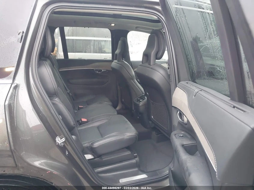 Volvo Xc90 2.0l T6 Inscription 7 Passenger, снимка 8 - Автомобили и джипове - 53907825