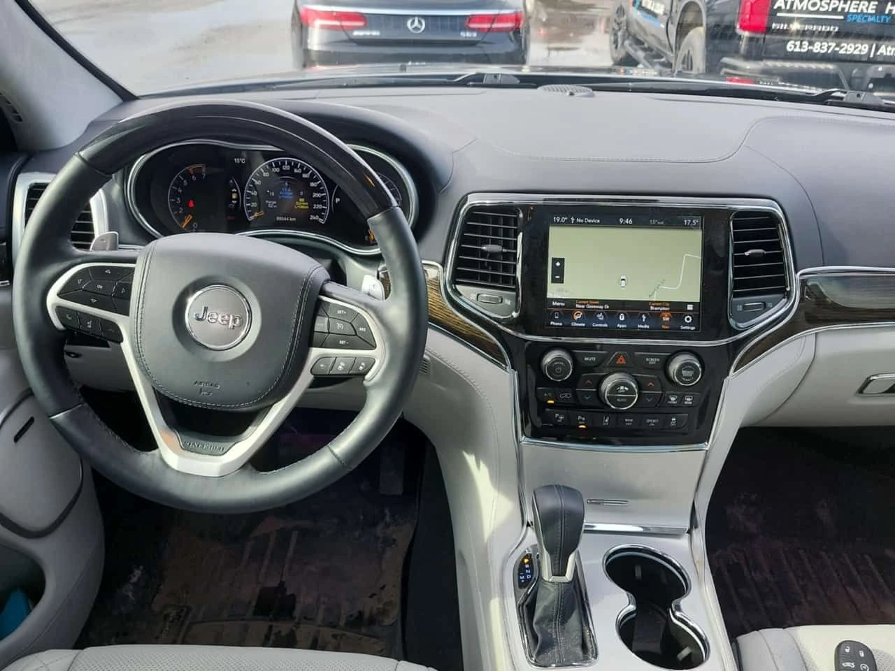 Jeep Grand cherokee SUMMIT  CARFAX, снимка 10 - Автомобили и джипове - 54060395