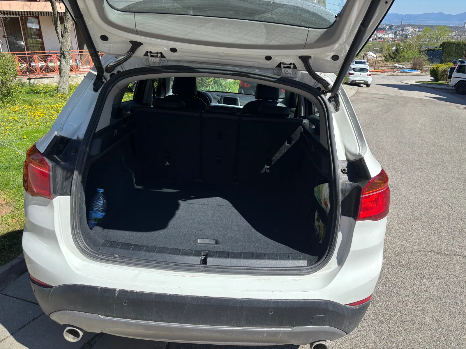 BMW X1, снимка 12 - Автомобили и джипове - 54243070