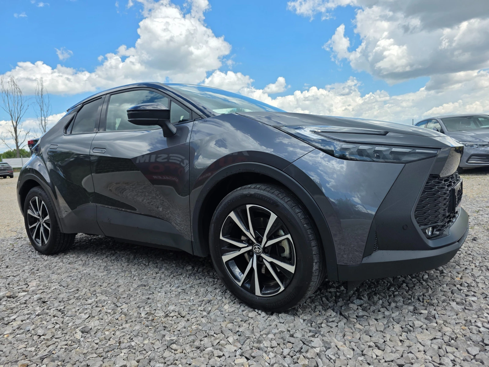 Toyota C-HR  II-2.0-Plug-in Hybrid- e CVT-223 hp-ГАРАНЦИЯ, снимка 3 - Автомобили и джипове - 54770499