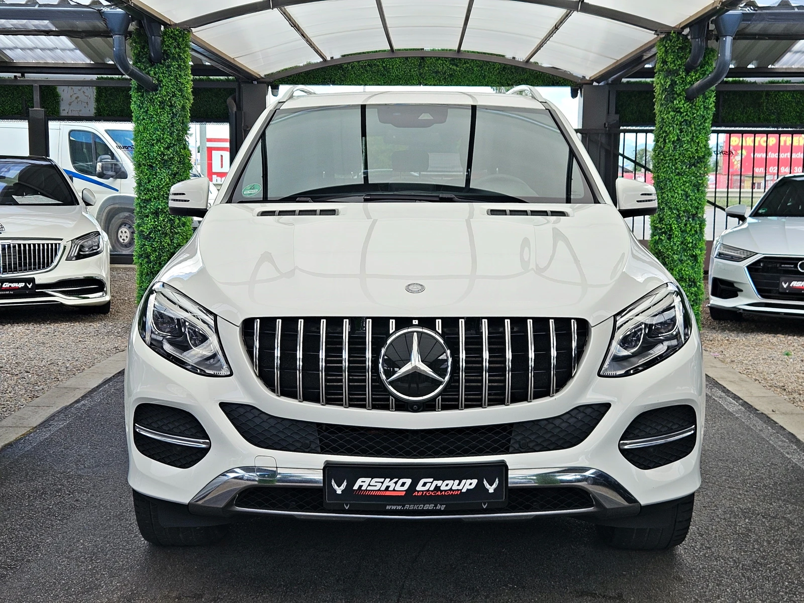 Mercedes-Benz GLE 350 AMG/GERMANY/DISTRON/360CAMERA/KEY GO/ПОДГРЕВ/ЛИЗИН, снимка 2 - Автомобили и джипове - 54958563