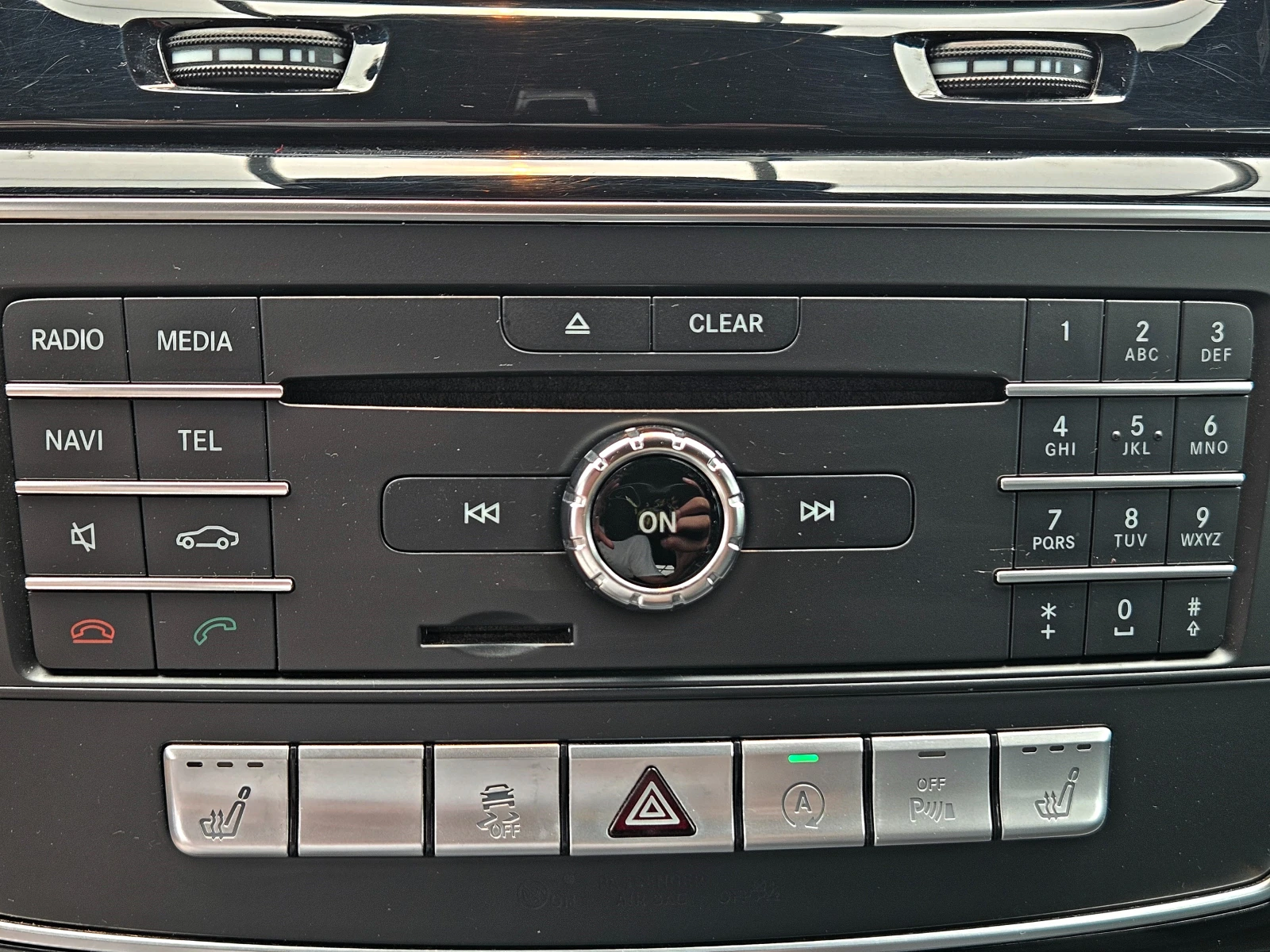Mercedes-Benz GLE 350 AMG/GERMANY/DISTRON/360CAMERA/KEY GO/ПОДГРЕВ/ЛИЗИН, снимка 12 - Автомобили и джипове - 54958563