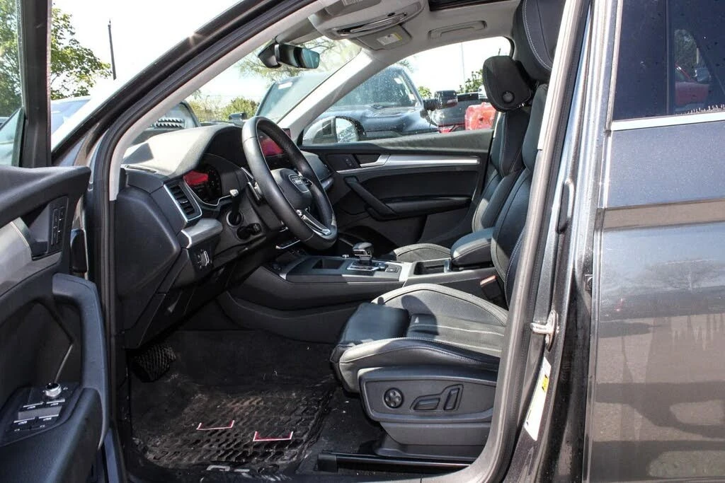 Audi Q5 QUATTRO* S LINE* PREMIUM* ДИГ ТАБЛО* ОБДУХ, снимка 10 - Автомобили и джипове - 55434686