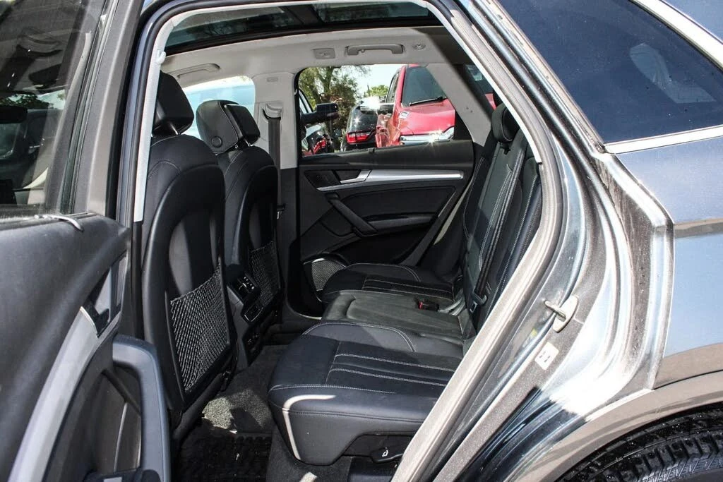 Audi Q5 QUATTRO* S LINE* PREMIUM* ДИГ ТАБЛО* ОБДУХ, снимка 13 - Автомобили и джипове - 55434686