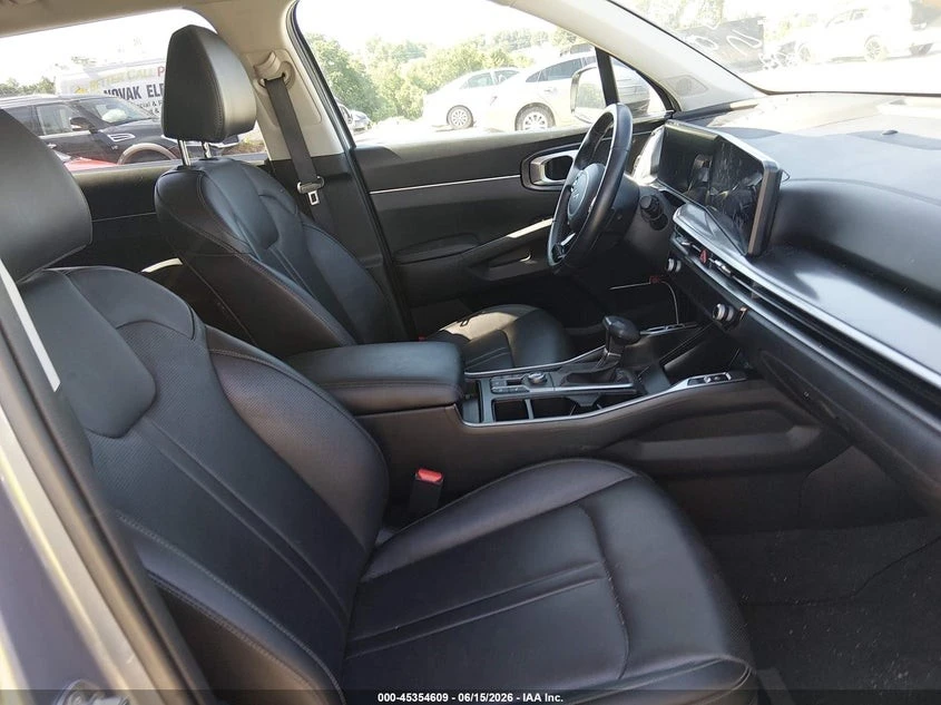 Kia Sorento S* ПОДГРЕВ* ОБДУХВАНЕ* КАМЕРА* KEYLESS* , снимка 10 - Автомобили и джипове - 55437232