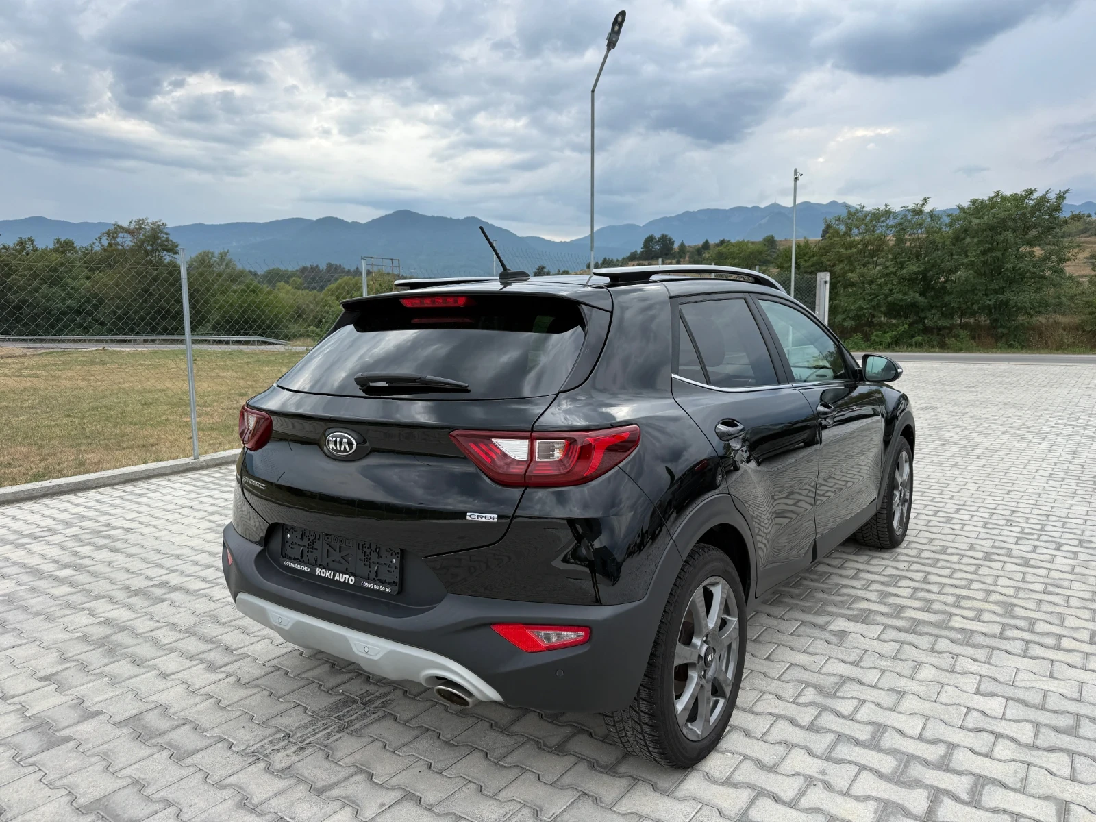 Kia Stonic 1.6CRDI NAVI CAMERA, снимка 6 - Автомобили и джипове - 55673288