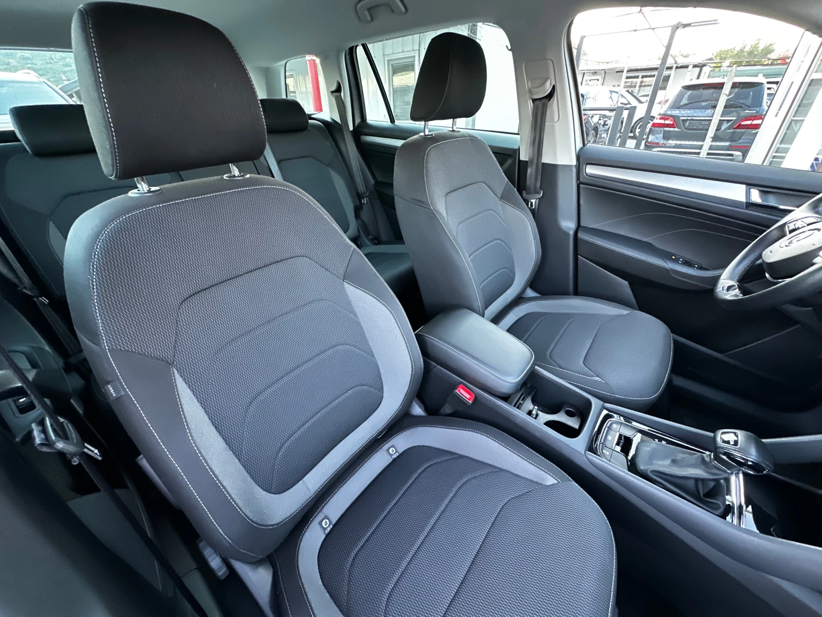Skoda Kodiaq 2.0TDI 150к.с DSG* Digital* 2024г, снимка 7 - Автомобили и джипове - 55745955