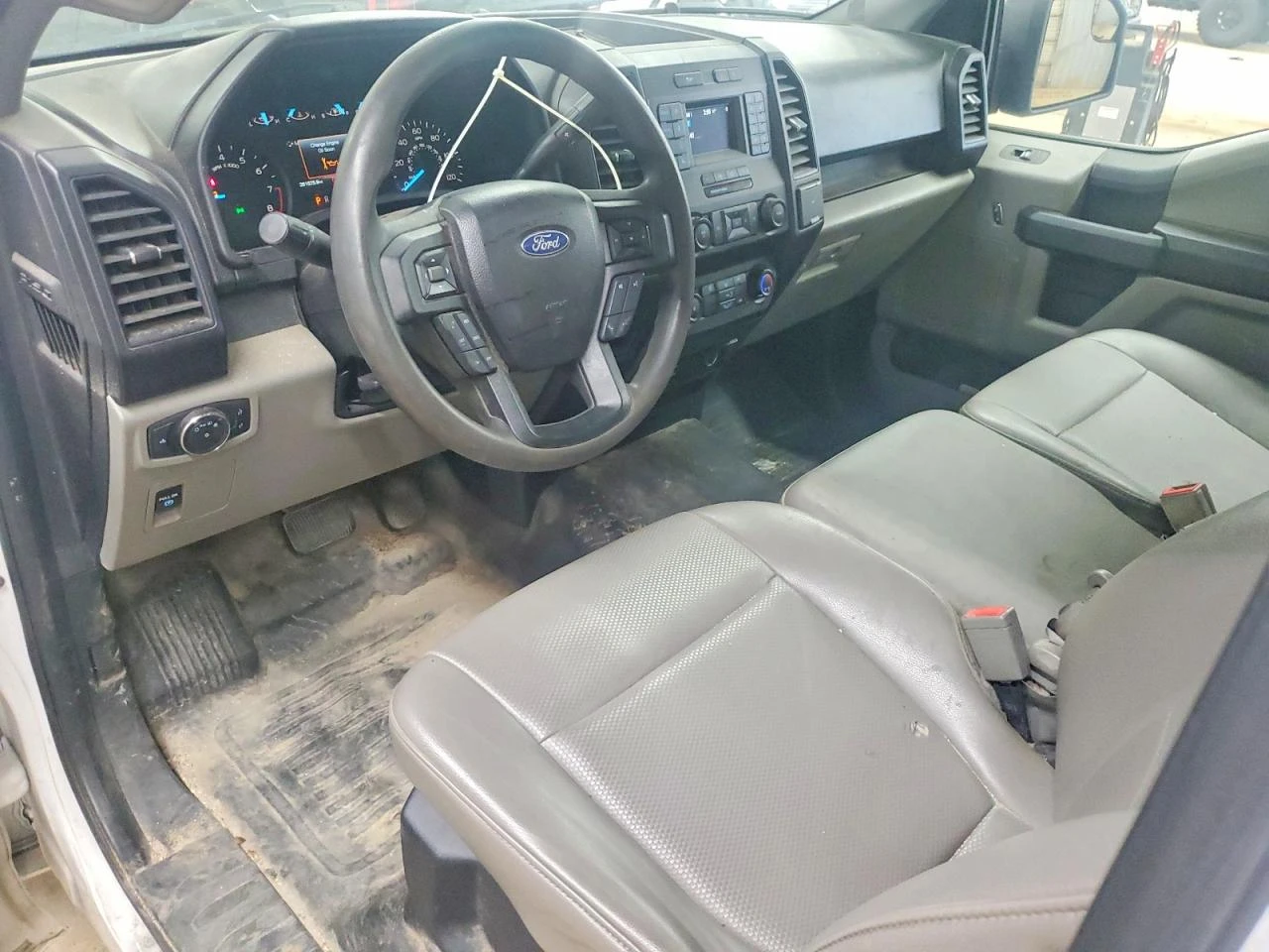 Ford F150, снимка 8 - Автомобили и джипове - 55752017