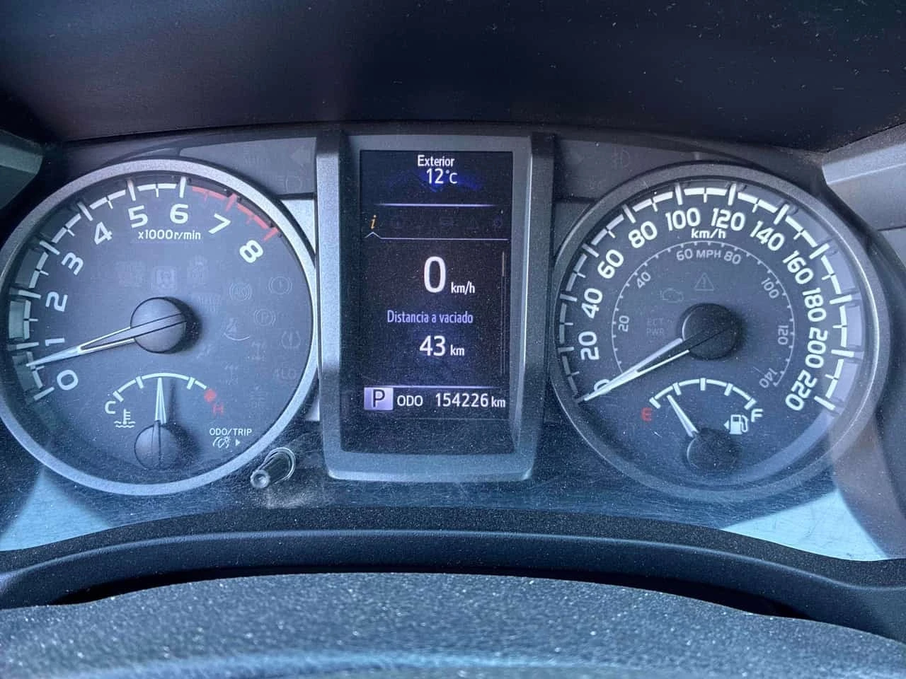 Toyota Tacoma * 4x4 Access Cab V6 * CARFAX * ����� �� ���������� | Mobile.bg � ����������� 8
