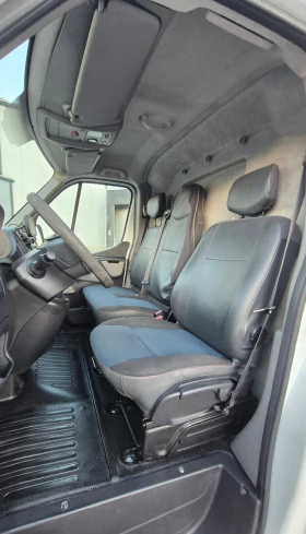 Renault Master 2.3 130k Климатик, снимка 13
