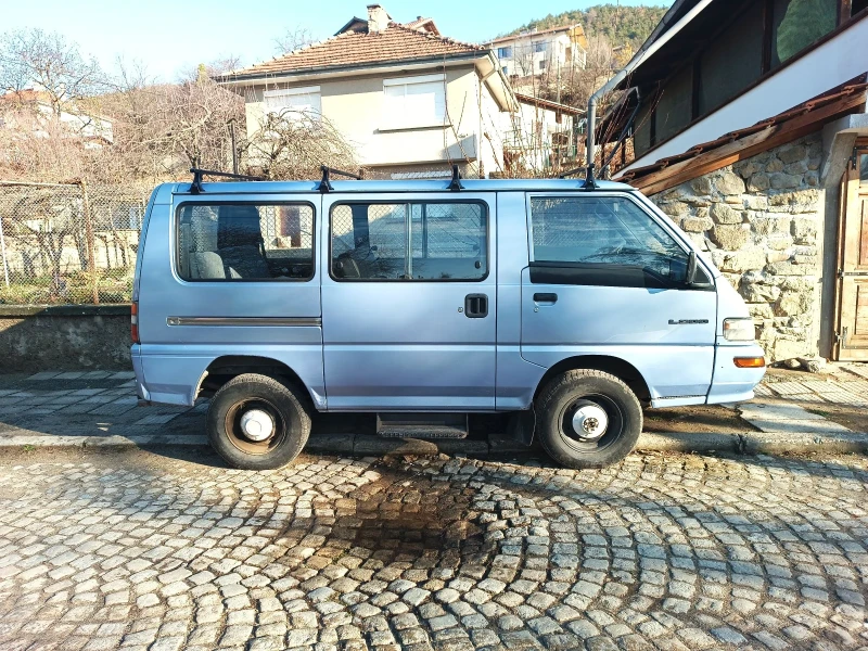 Mitsubishi L300 2.5 дизел , снимка 2 - Бусове и автобуси - 48454617