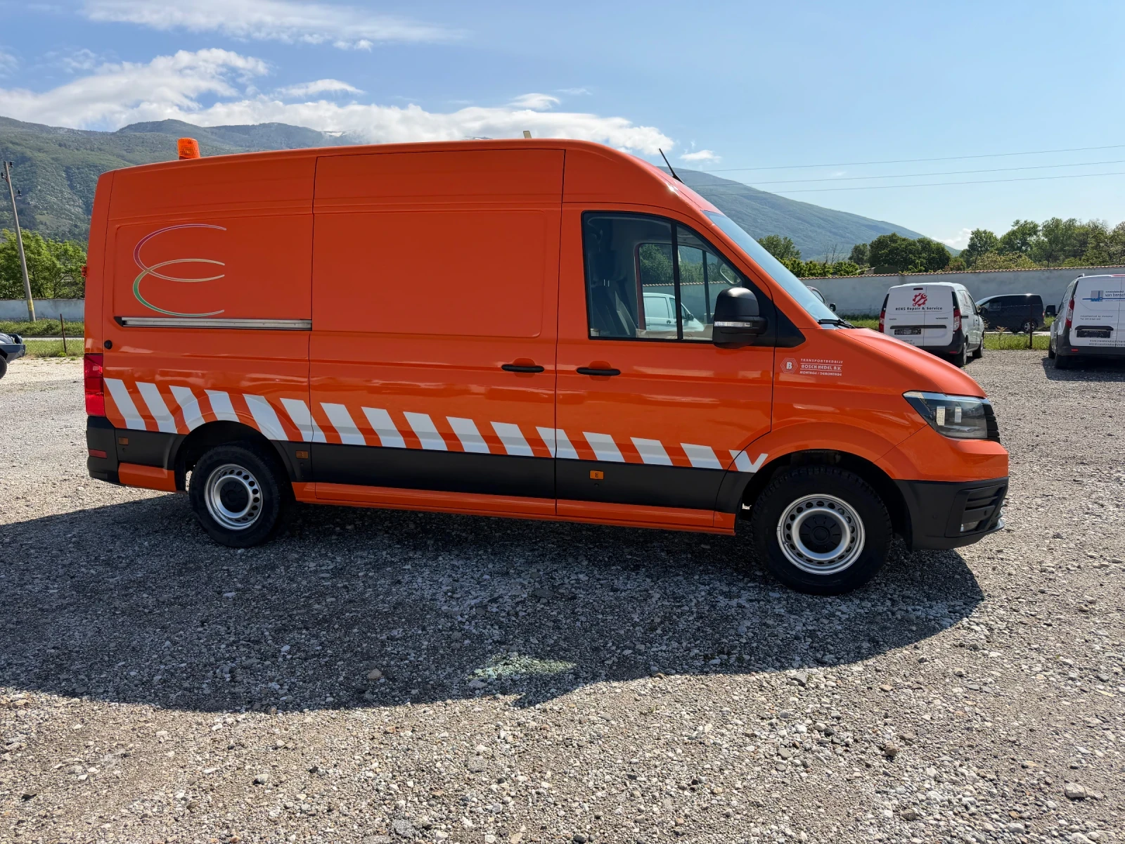 VW Crafter ТОП!FULL ЕКСТРИ!8СКОРОСТИ!256Х.КМ!EURO6Y, снимка 5 - Бусове и автобуси - 54499658