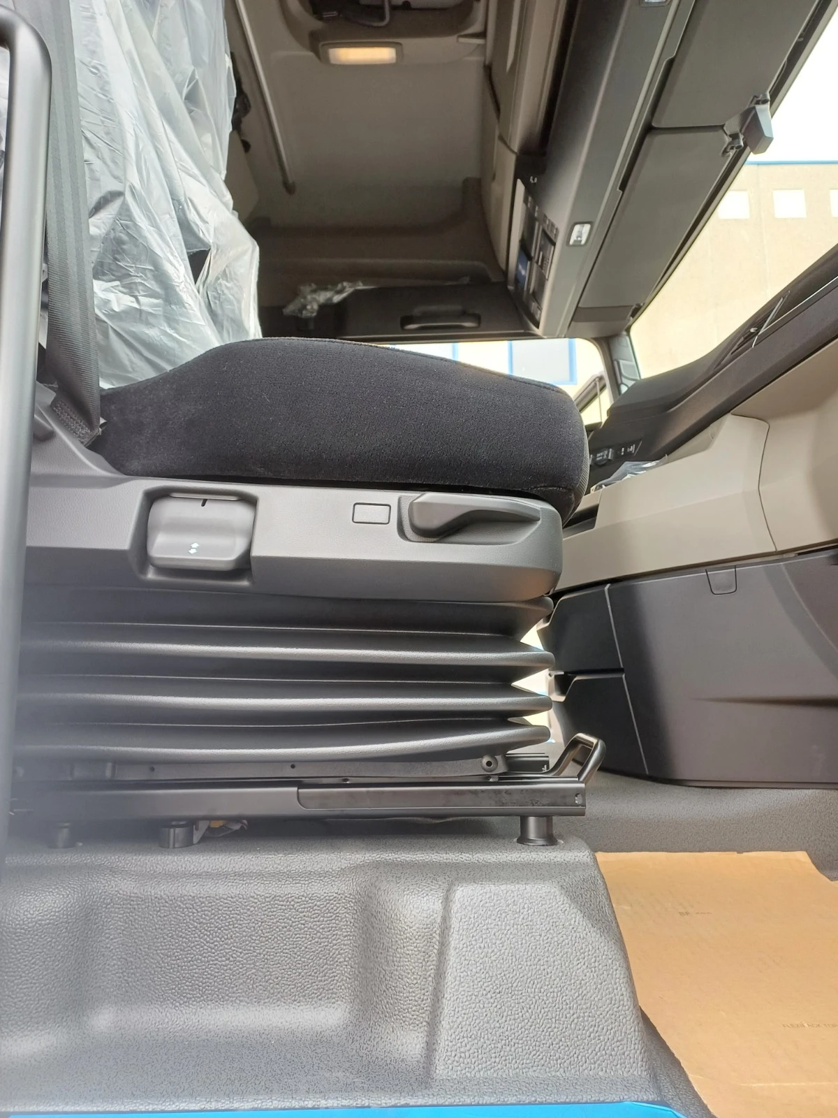 Man Tgx 18.520 - изображение 8