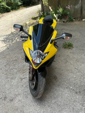 Suzuki Gsxr K5 1000 | Mobile.bg    3