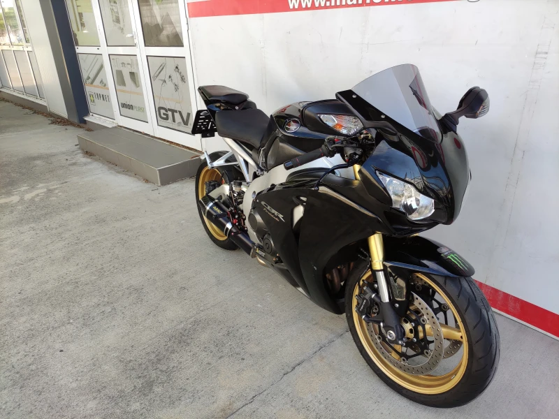 Honda Cbr 1000RR, снимка 15 - Мотоциклети и мототехника - 50996545