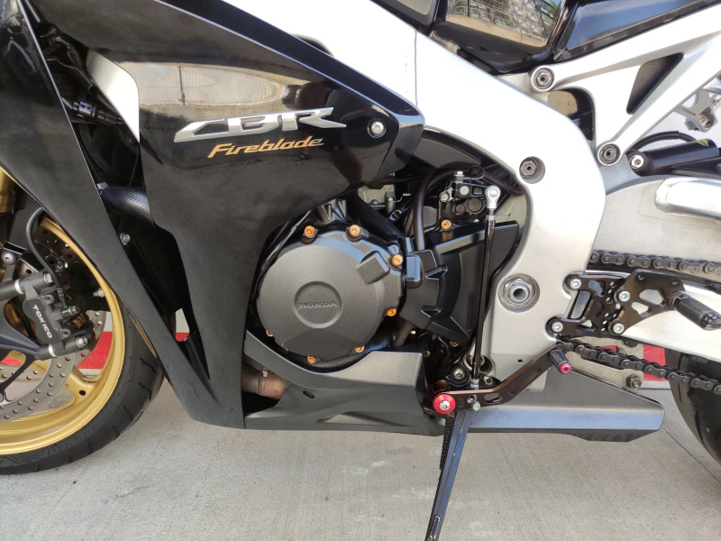 Honda Cbr 1000RR, снимка 6 - Мотоциклети и мототехника - 50996545