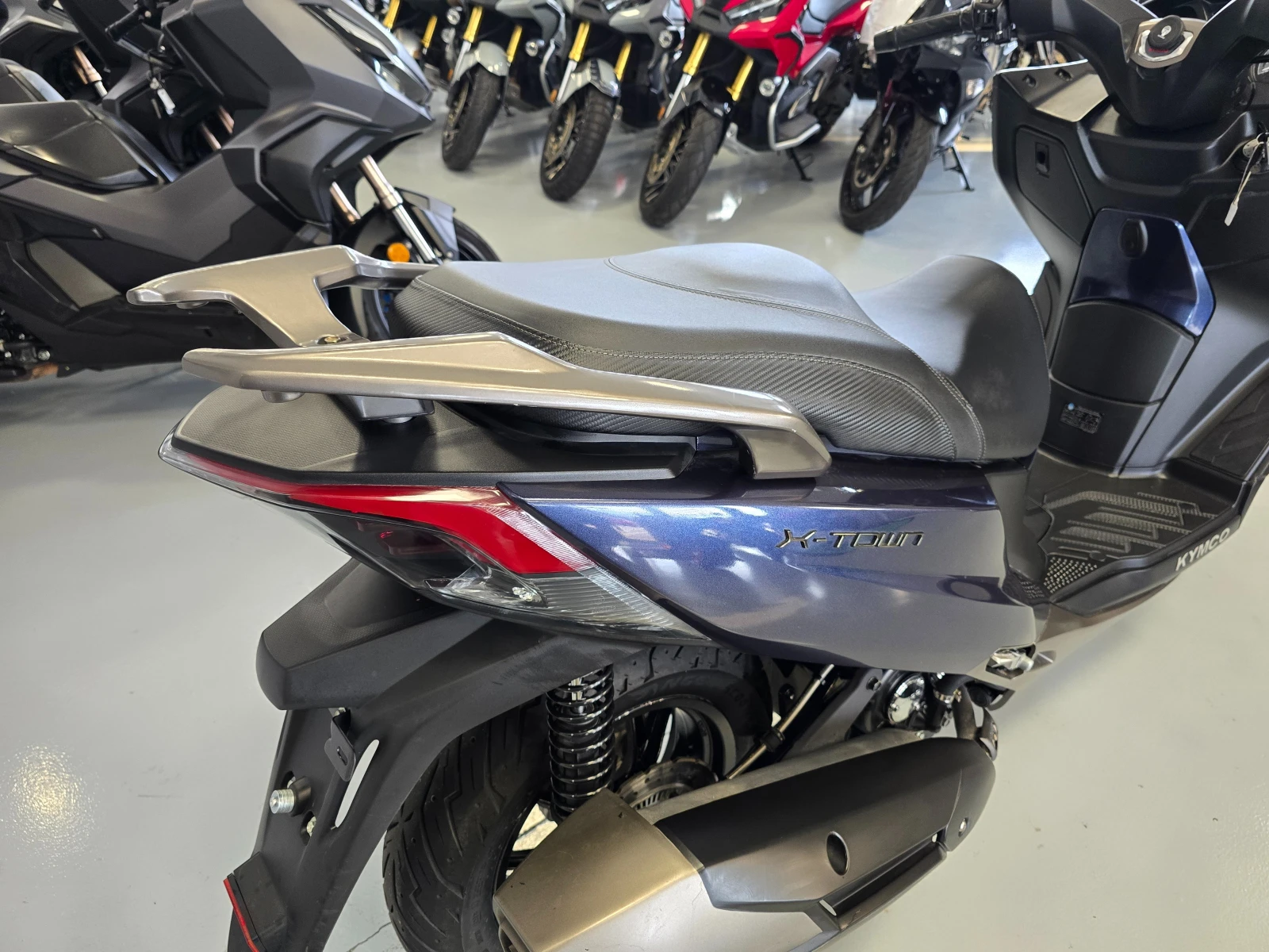 Kymco Downtown 300ie, ABS, X-TOWN, 2023. | Mobile.bg   12