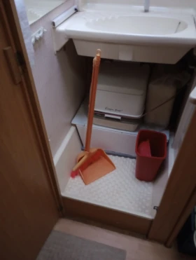 Каравана Dethleffs Deathles , снимка 12