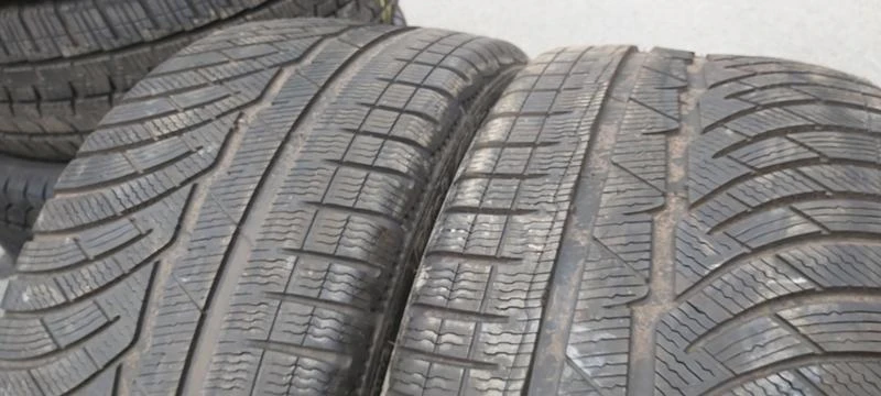 Гуми Зимни 255/35R19, снимка 5 - Гуми и джанти - 32572159