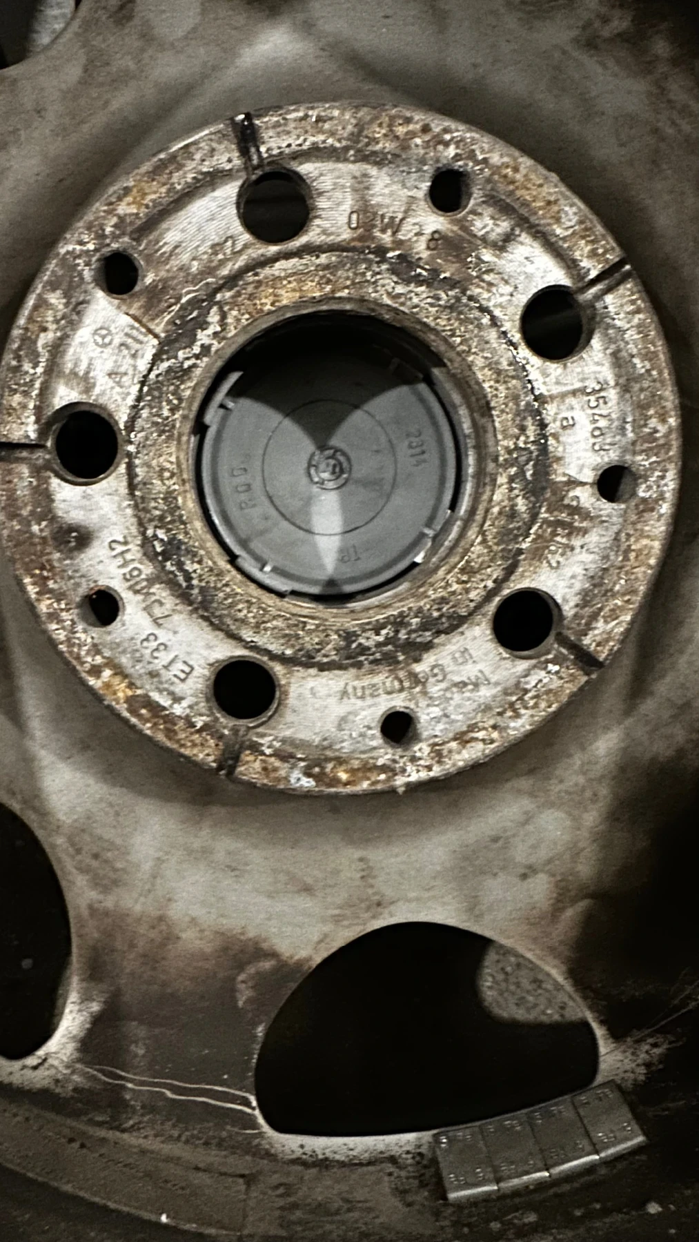    205/55R16  Mercedes-Benz E 220 | Mobile.bg   6