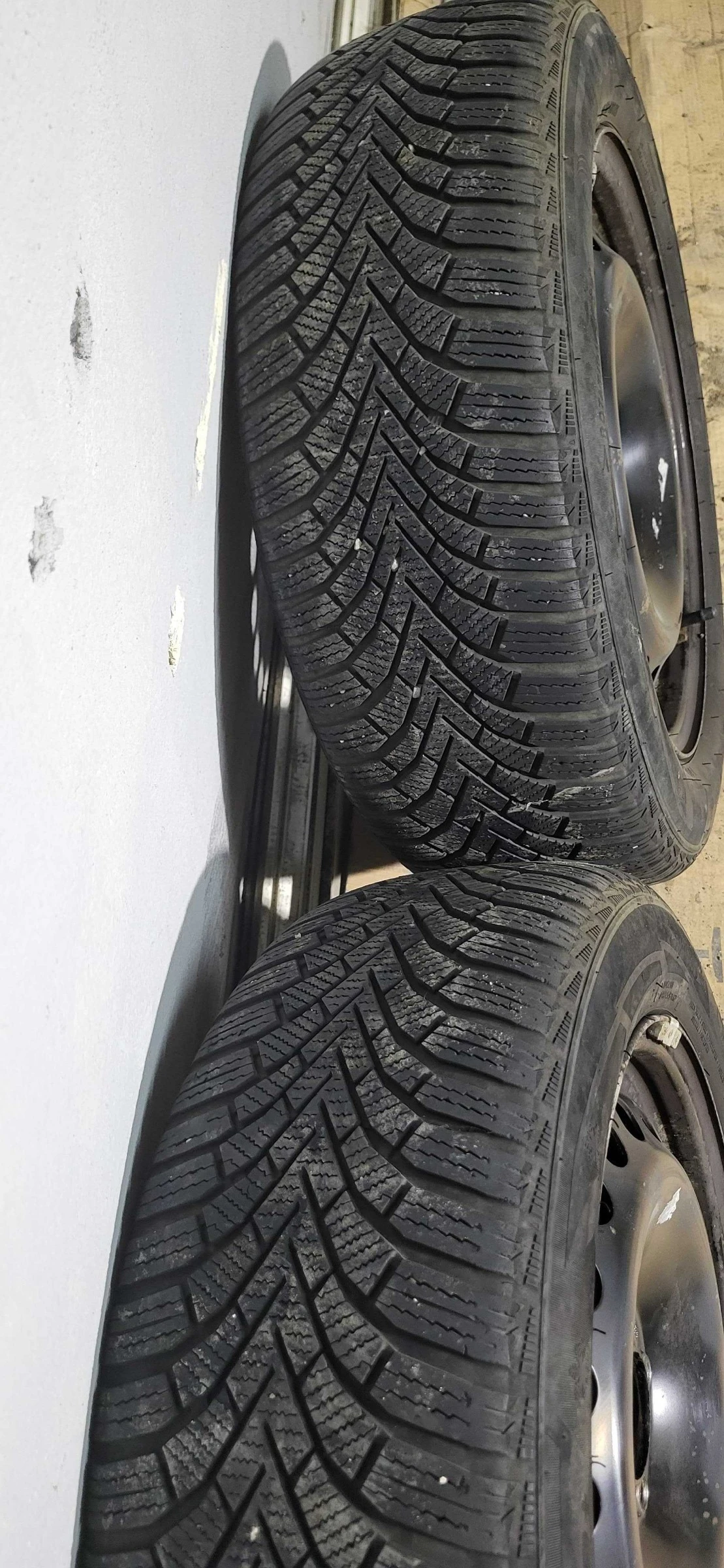 ���� � ������ 205/55R16 | Mobile.bg � ����������� 2
