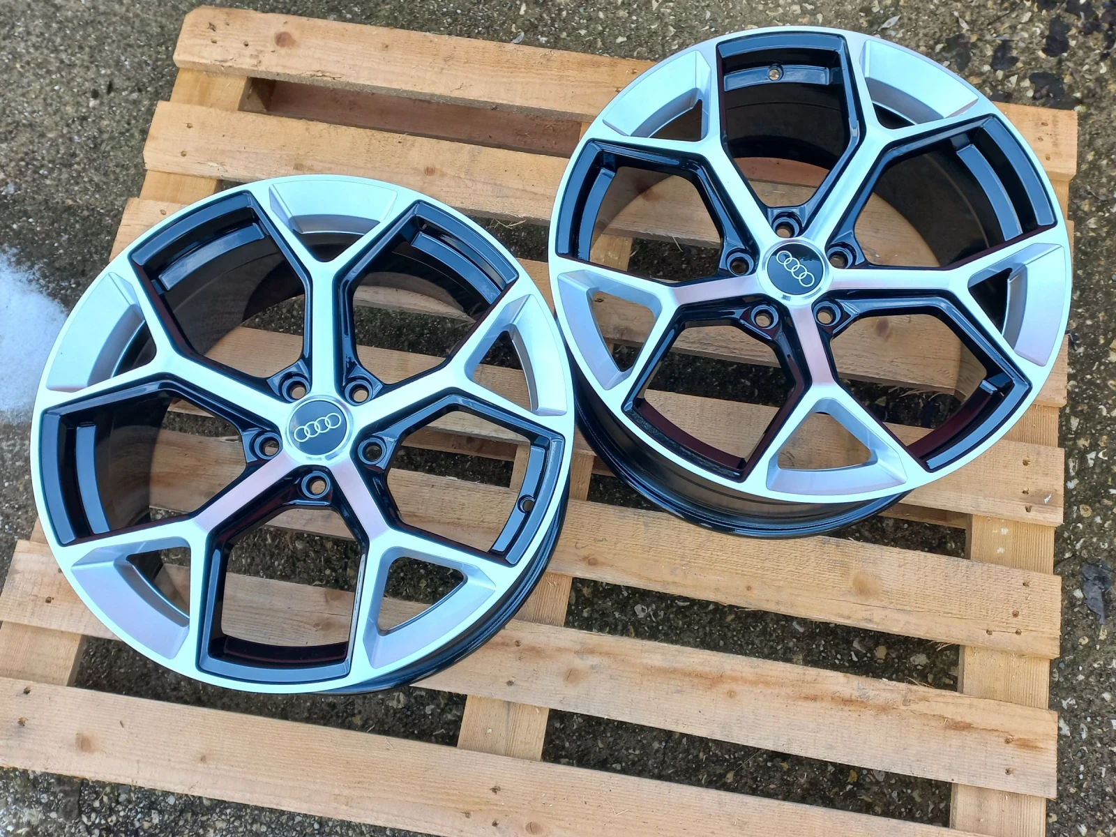 ������ �� Audi | Mobile.bg � ����������� 7