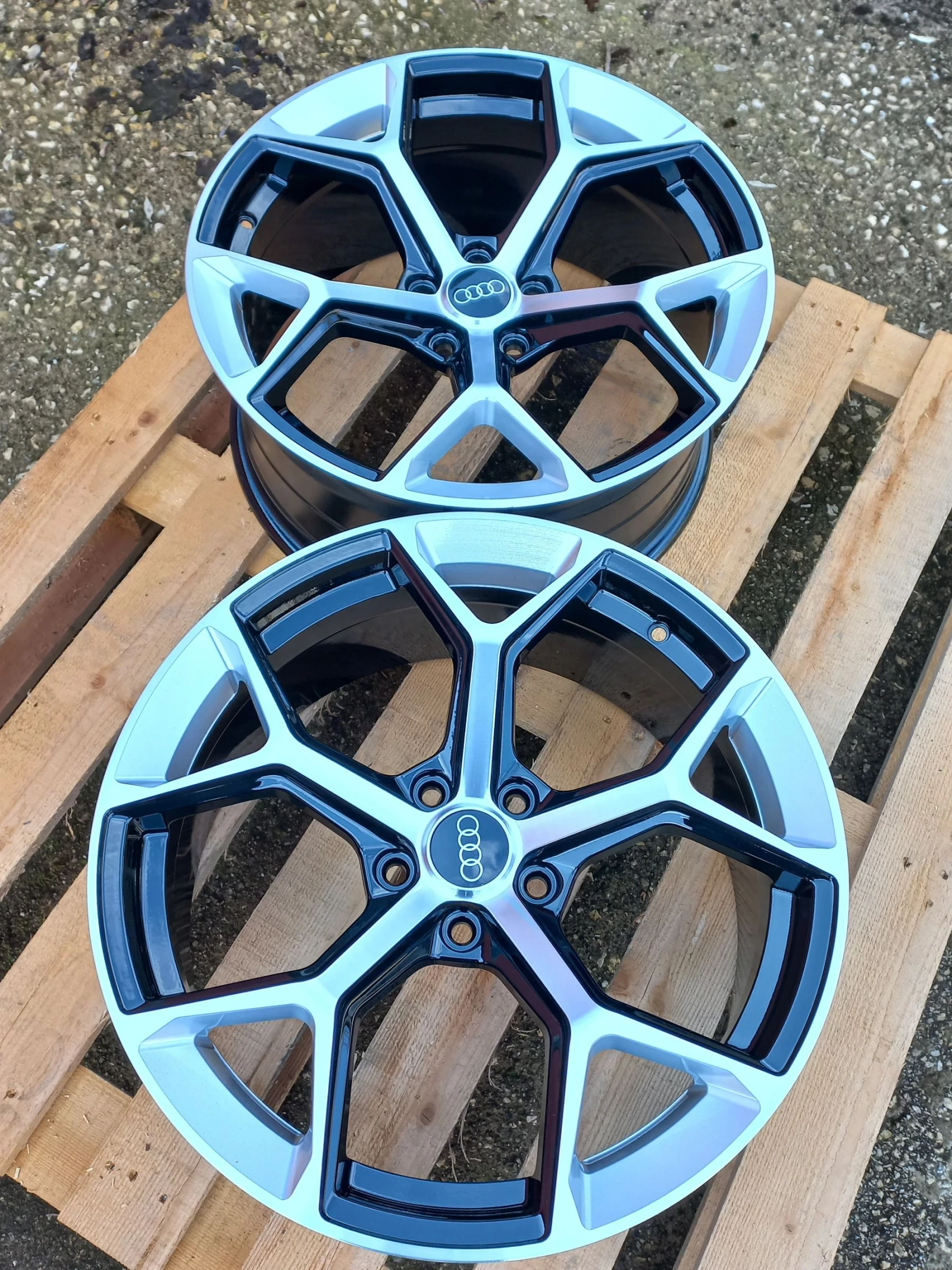 ������ �� Audi | Mobile.bg � ����������� 6