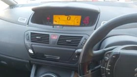 Citroen C4 Picasso 1.6хди , снимка 3
