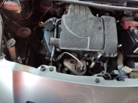 Toyota Yaris 1.4 4d4/1.33/1.0, снимка 9