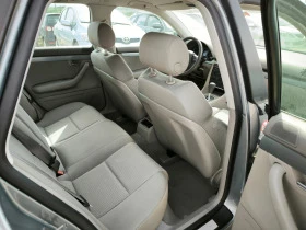 Audi A4 3.2i 4x4, снимка 10