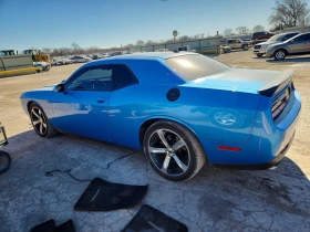 Dodge Challenger 5.7l Sxt, снимка 2