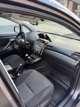 Toyota Verso 2.0 D4D/Панорама Подгрев/ Keyless, снимка 11