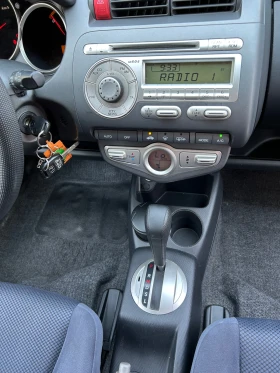Honda Jazz 1.4i/AUTOMATIC/90 k.c./FACELIFTE - 6980 лв. - 22021363 10