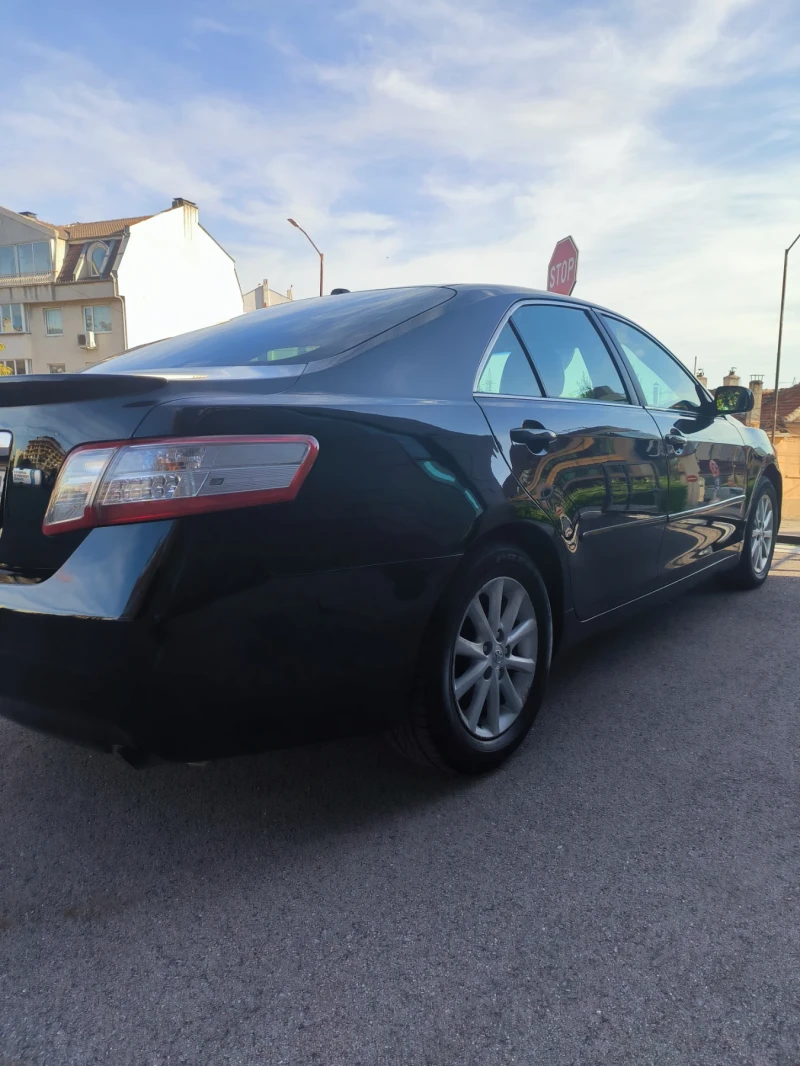 Toyota Camry, снимка 3 - Автомобили и джипове - 47583402