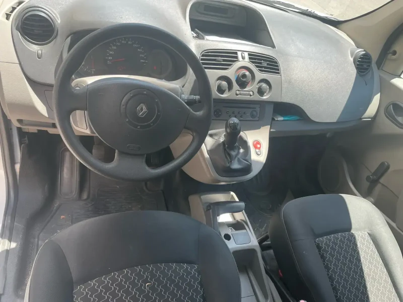 Renault Kangoo, снимка 2 - Автомобили и джипове - 48601922