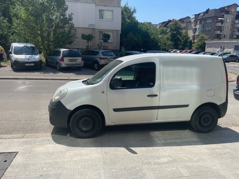 Renault Kangoo, снимка 6 - Автомобили и джипове - 48601922