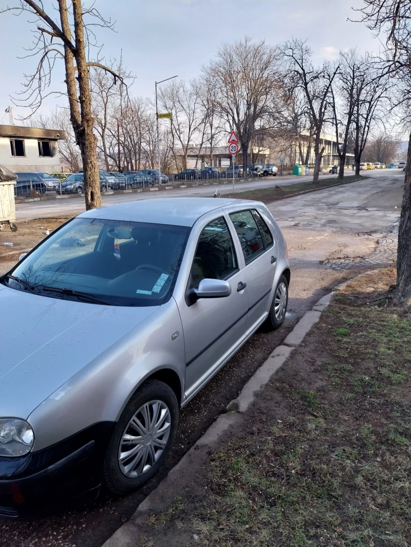 VW Golf, снимка 3 - Автомобили и джипове - 49458298